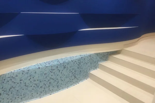 Swimming pool hotel Olimp