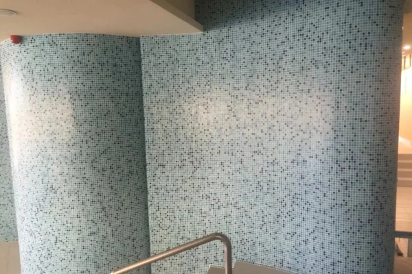 Swimming pool hotel Olimp