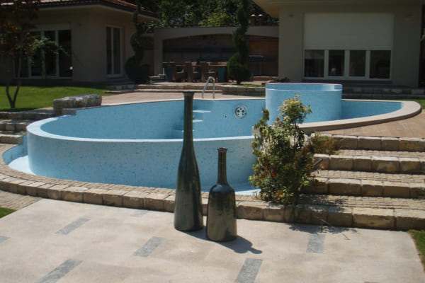 Swimming pool Maglajska Belgrade