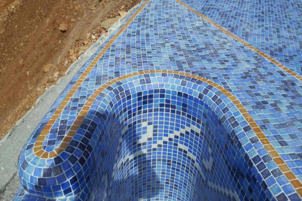 Swimming pool Rezevici