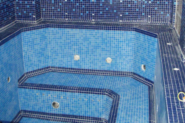 Swimming pool Rijeka Crnojevica