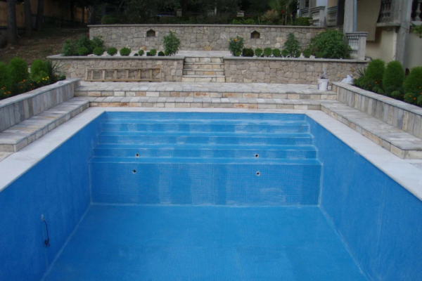 Swimming pool Ulcinj