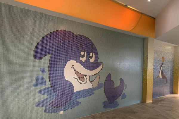 Mosaic pictures of children's motifs