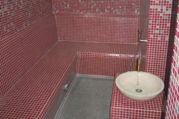 Steam bath Crown Plaza