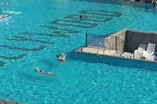 Wellness & Spa aqua park Hollywoodland